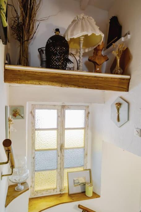 Chambre Atypique Dans Cafe Healthy Saint Paul de Vence Exterior photo