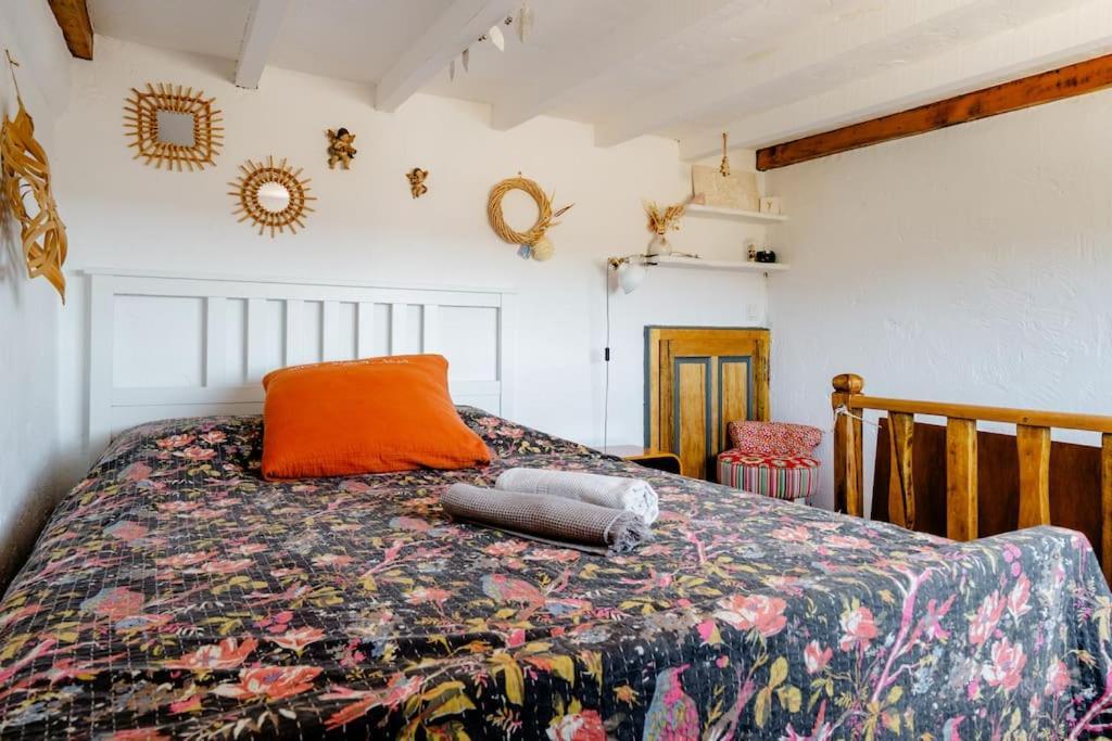 Chambre Atypique Dans Cafe Healthy Saint Paul de Vence Exterior photo