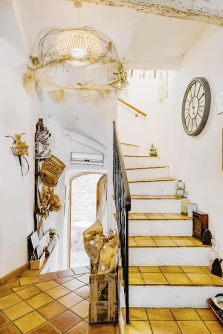 Chambre Atypique Dans Cafe Healthy Saint Paul de Vence Exterior photo