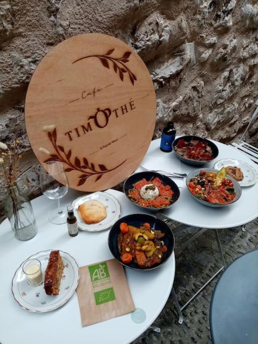 Chambre Atypique Dans Cafe Healthy Saint Paul de Vence Exterior photo