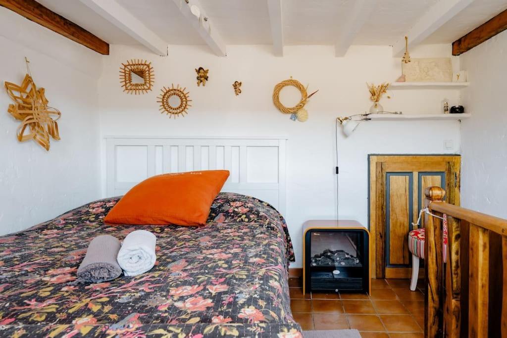 Chambre Atypique Dans Cafe Healthy Saint Paul de Vence Exterior photo